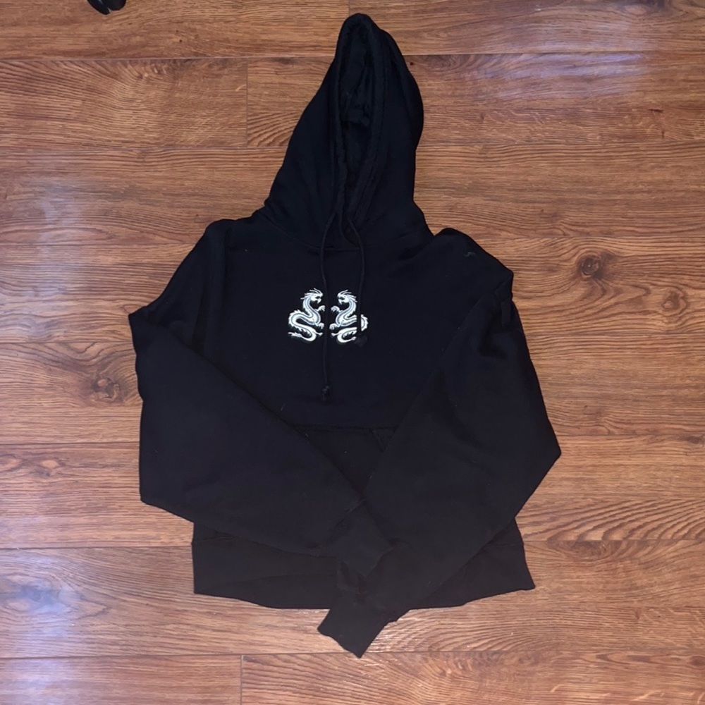 cropped hoodie